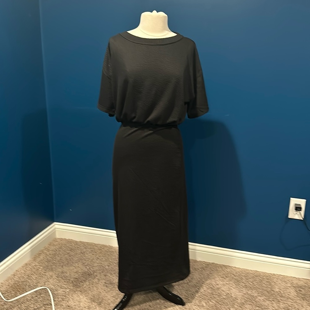 Ribbed Maxi Dress